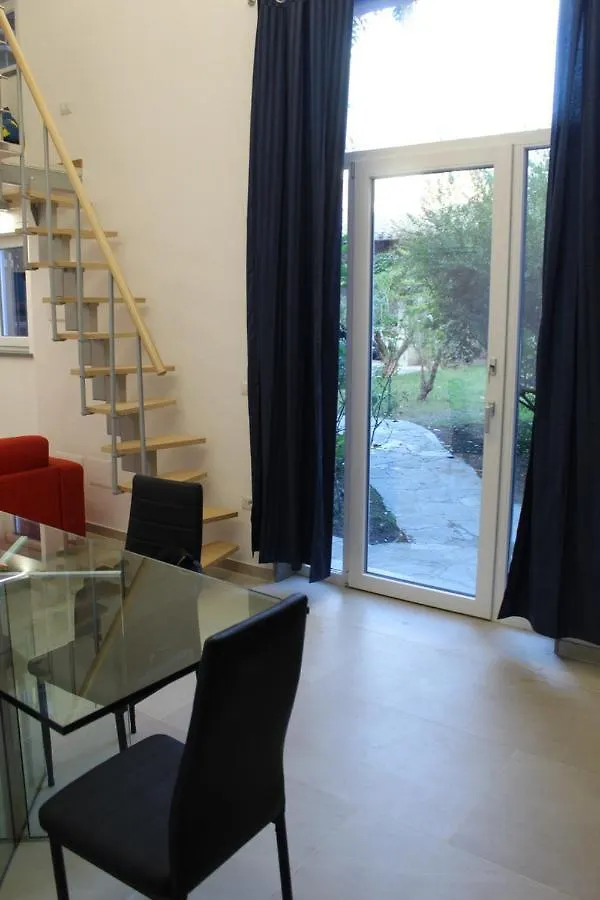 Appartamento Loft Beata Da Basel Quartu SantʼElena Italia