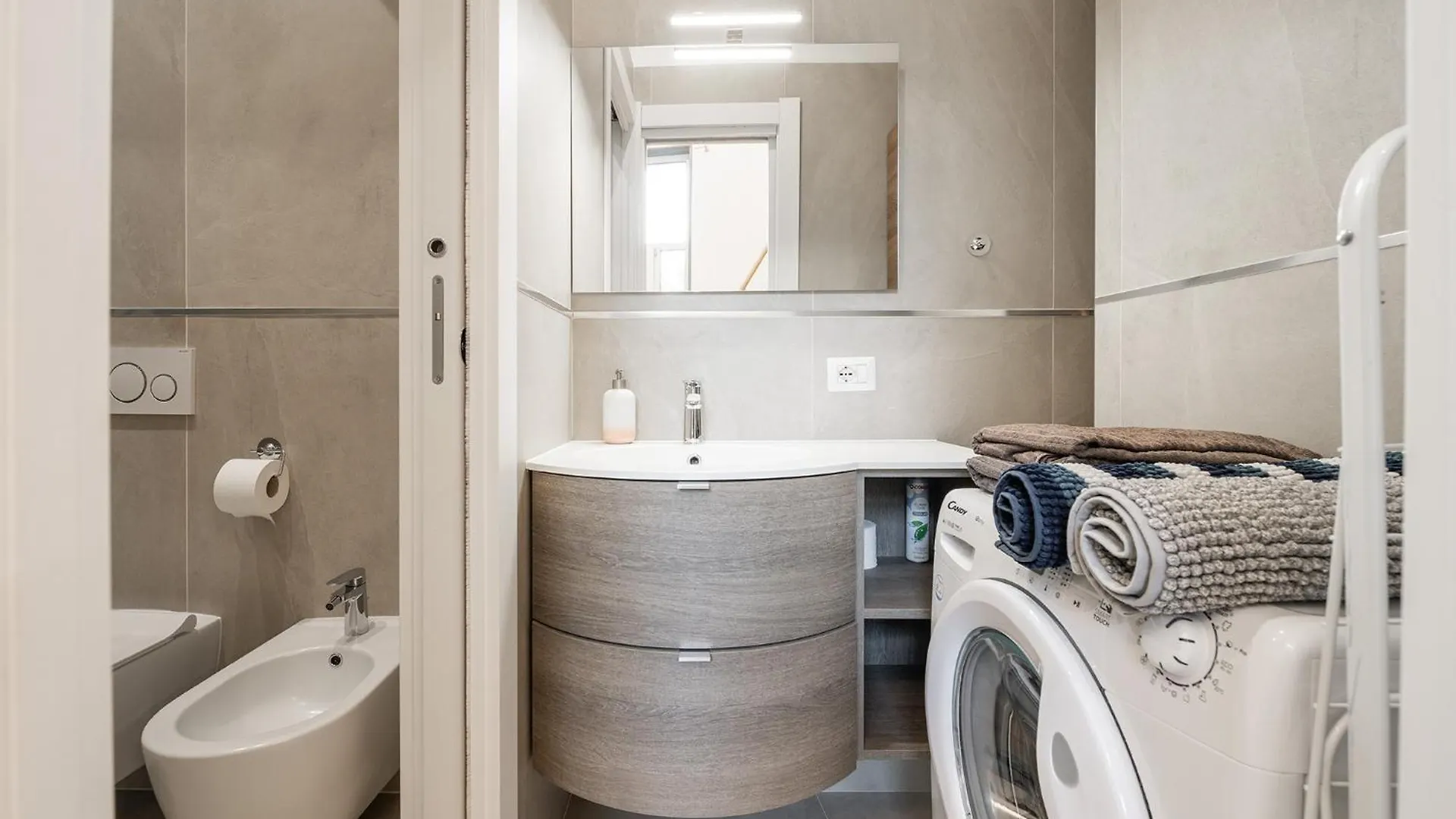 Appartamento Loft Beata Da Basel Quartu SantʼElena